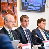 Kulatý stůl ke stavebnictví: Strategická ložiska a výstavba bloků v Dukovanech
